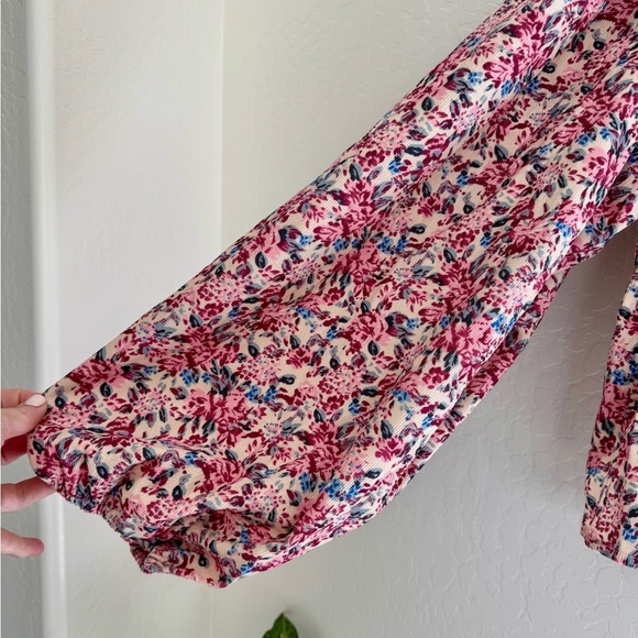 Entro cream floral ruffle balloon long sleeve top Size Large - Picture 4 of 5